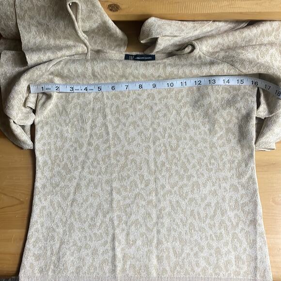 INC metallic leopard print crop sweater women’s M - Picture 12 of 13